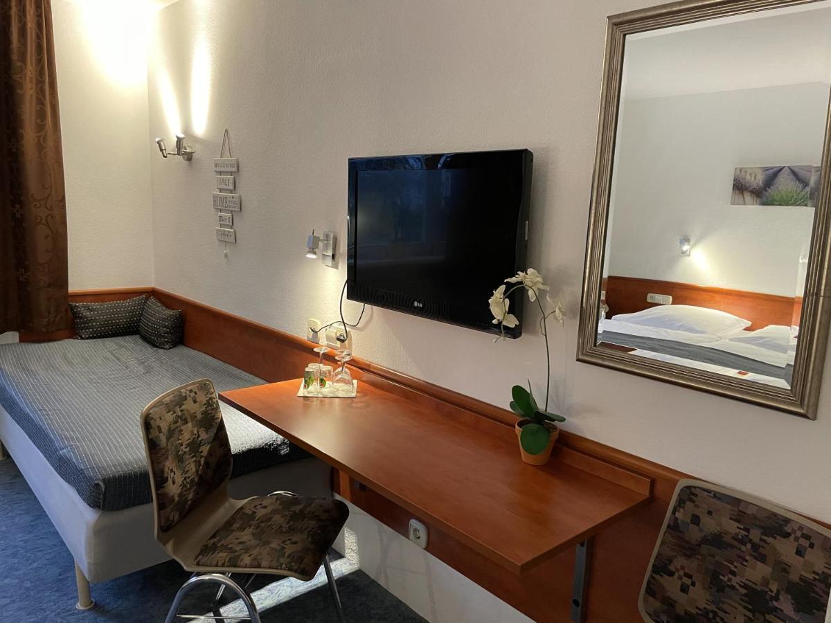 Cascade Hotel Щутгарт Екстериор снимка